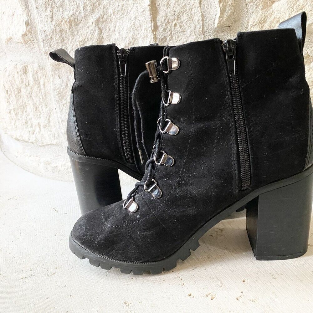 Qupid Brand Heeled Faux Suede Combat Boots 3” Heels Size 8.5‎